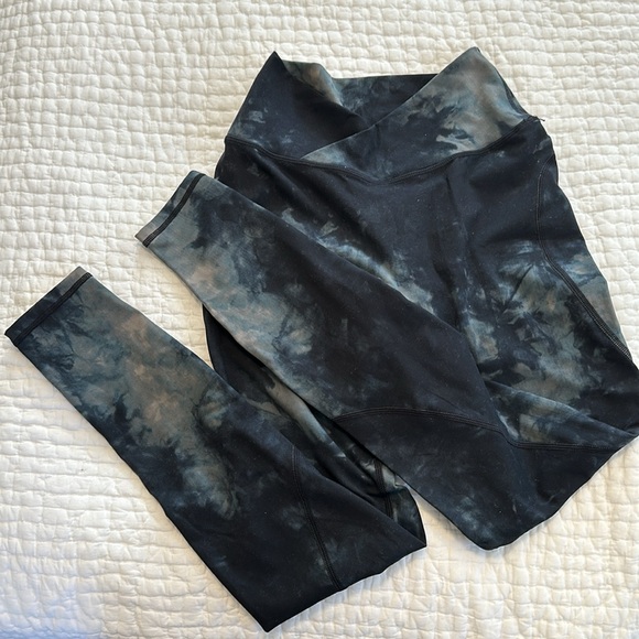 Alphalete marble print leggings - Picture 4 of 4